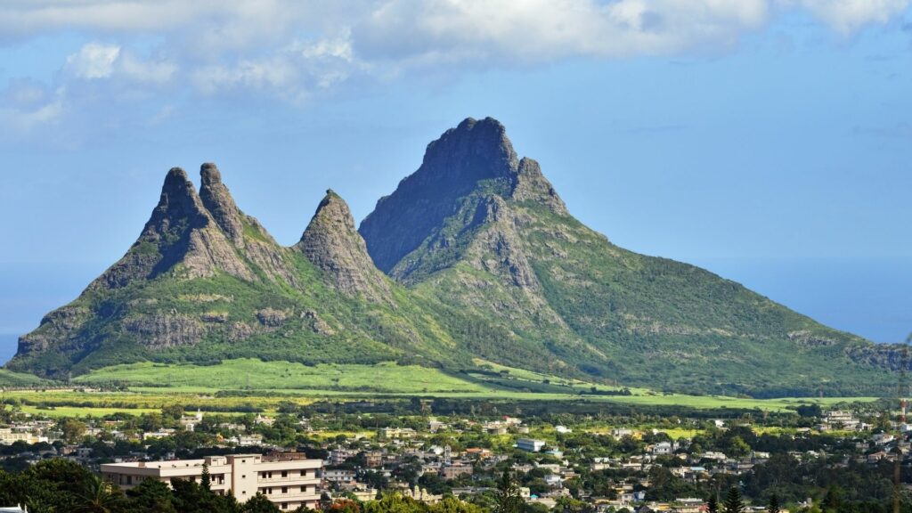 Investir à l’étranger : choisir l’île Maurice pour son placement immobilier locatif.